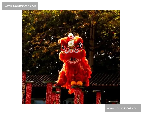 广东佛山精彩舞狮比赛震撼登场传统文化魅力尽显 广东佛山精彩舞狮比赛震撼登场传统文化魅力尽显